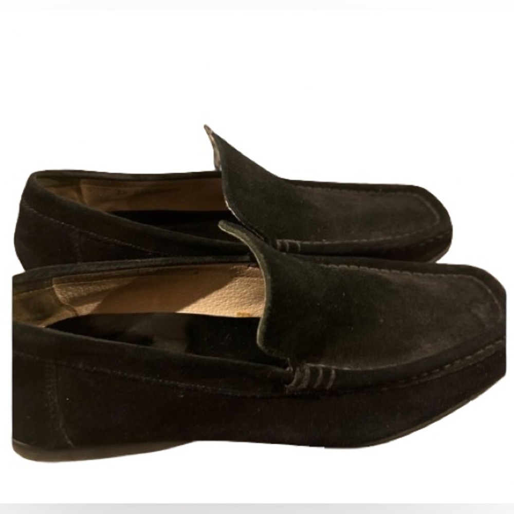 Black Suede Loafers Size 8 Women’s Like New - Picture 1 of 10